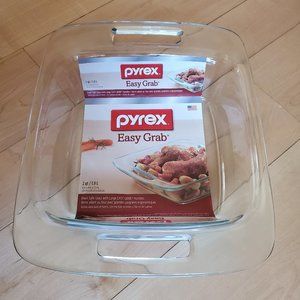 Pyrex Easy Grab Oven Safe Glass Tray 2Qt